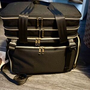 Black Multi-Compartment Men's Bag